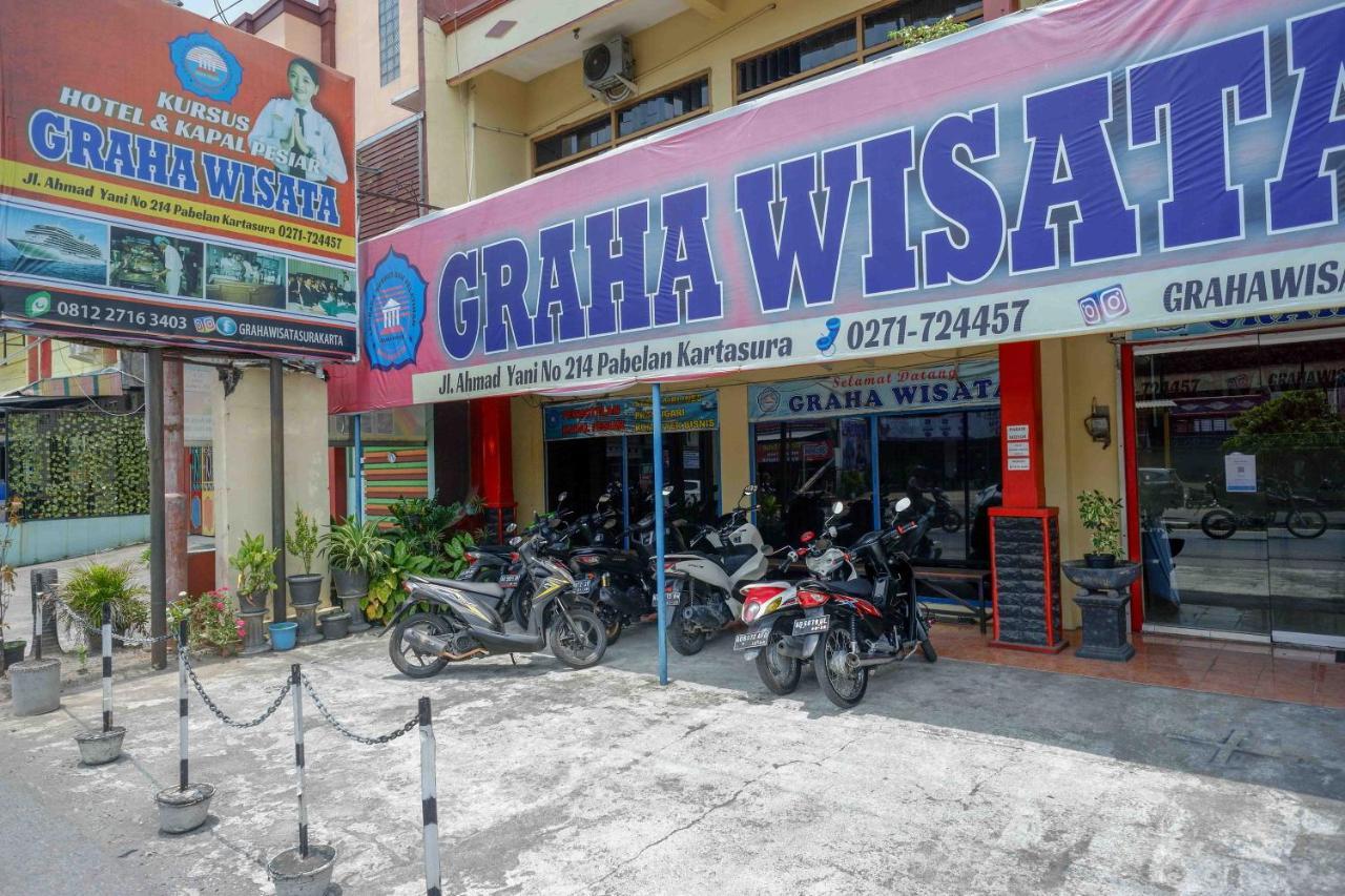 Reddoorz Near Rumah Sakit Ortopedi Dr Soeharso Solo Exterior foto
